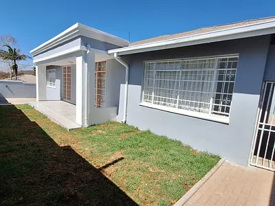 3 Bedroom House For Sale in Johannesburg - 6Hl9.webp