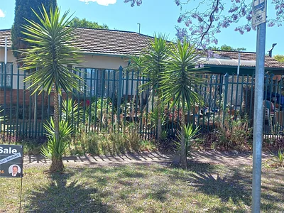 4 Bedroom House For Sale in Centurion - x6fz.webp