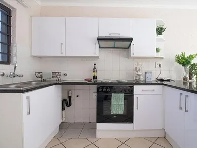 3 Bedroom Townhouse For Sale in Edenvale - xr7D.webp