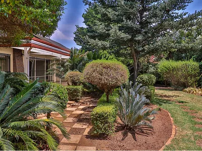 5 Bedroom House For Sale in Centurion - P9xQ.webp