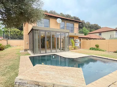 3 Bedroom House For Sale in Pretoria - 1yej.webp