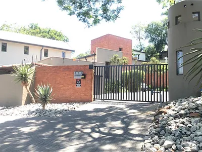 4 Bedroom House For Sale in Pretoria - 5l9A.webp