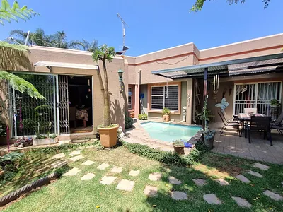 3 Bedroom House For Sale in Pretoria - spwI.webp