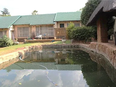 3 Bedroom House For Sale in Roodepoort - GtLM.webp