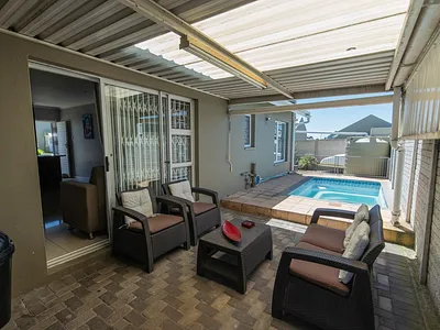 3 Bedroom Townhouse For Sale in Port Elizabeth - JCSA.webp