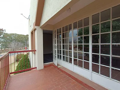 2 Bedroom Apartment For Sale in Midrand - IpzX.webp