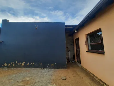 2 Bedroom House For Sale in Midrand - ROQY.webp