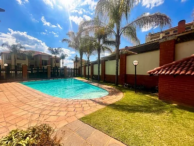 2 Bedroom Apartment To Rent in Sandton - img
