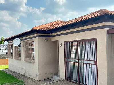 3 Bedroom House For Sale in Witbank - img