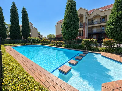 3 Bedroom Apartment For Sale in Sandton - img