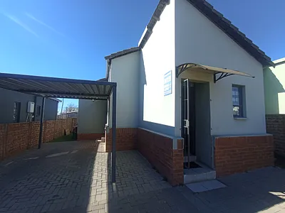 2 Bedroom House To Rent in Johannesburg - img