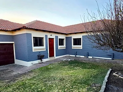 3 Bedroom House For Sale in Secunda - 8G0h.webp