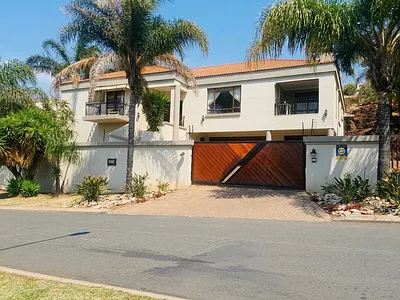 4 Bedroom House To Rent in Krugersdorp - s3Zs.webp