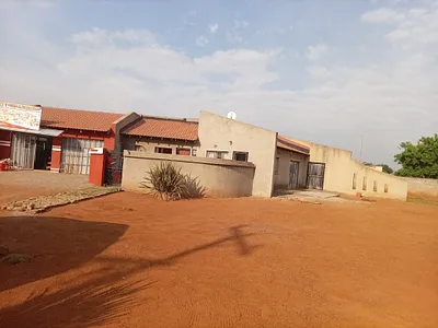 1 Bedroom House For Sale in Meyerton - c6Y6.webp