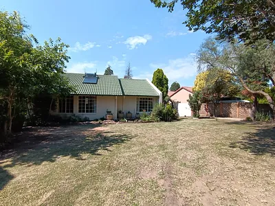 4 Bedroom House For Sale in Secunda - BFMP.webp