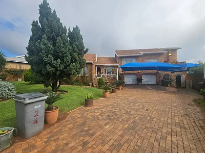 3 Bedroom House For Sale in Randfontein - sAPK.webp