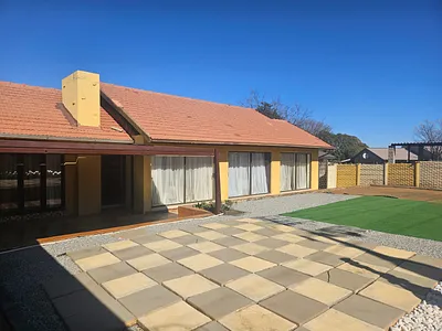 4 Bedroom House For Sale in Randfontein - fnHk.webp