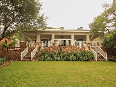 6 Bedroom House For Sale in Parys - lC71.webp