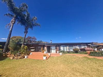 4 Bedroom House For Sale in Krugersdorp - gSv9.webp