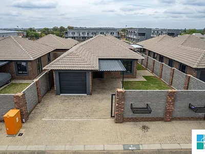 2 Bedroom House For Sale in Secunda - 6SP0.webp