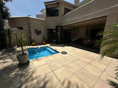 3 Bedroom House For Sale in Randburg - ccMX.webp