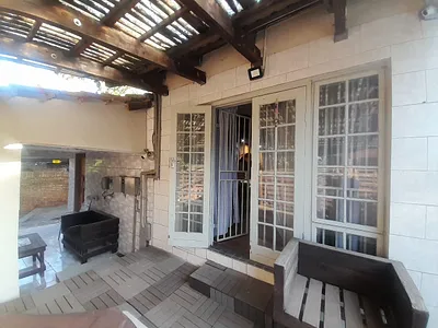 1 Bedroom Apartment To Rent in Roodepoort - 5AN1.webp