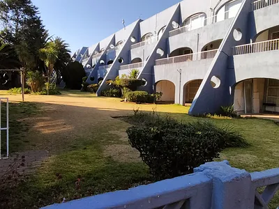 2 Bedroom Apartment For Sale in Roodepoort - R0Z1.webp