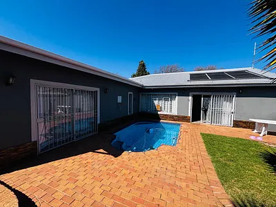 4 Bedroom House For Sale in Krugersdorp - Wfmq.webp