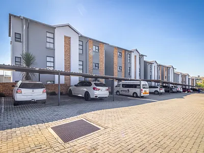 3 Bedroom Apartment For Sale in Krugersdorp - Buup.webp