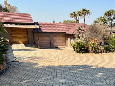 3 Bedroom House For Sale in Krugersdorp - img