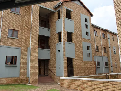 2 Bedroom Apartment For Sale in Randburg - nc2r.webp