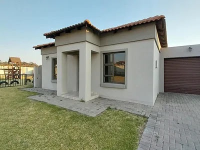 2 Bedroom House To Rent in Secunda - x2Q2.webp