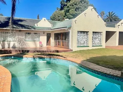 3 Bedroom House For Sale in Krugersdorp - tYu8.webp