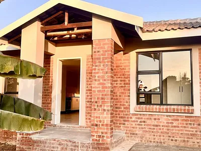 3 Bedroom Townhouse To Rent in Secunda - img