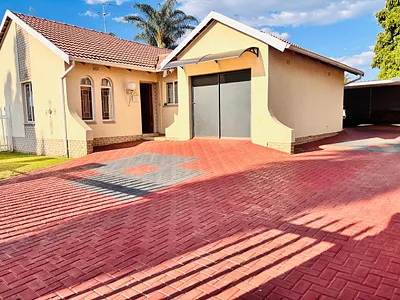 3 Bedroom House To Rent in Krugersdorp - img