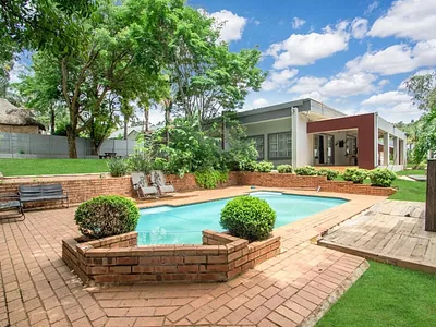 4 Bedroom House To Rent in Roodepoort - KdNA.webp