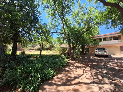 4 Bedroom House For Sale in Krugersdorp - Lda8.webp