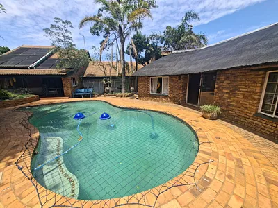 6 Bedroom House For Sale in Krugersdorp - WN6U.webp
