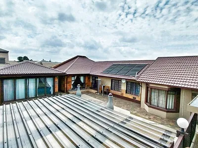 10 Bedroom House For Sale in Secunda - 312i.webp