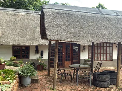 1 Bedroom Apartment To Rent in Krugersdorp - ri90.webp