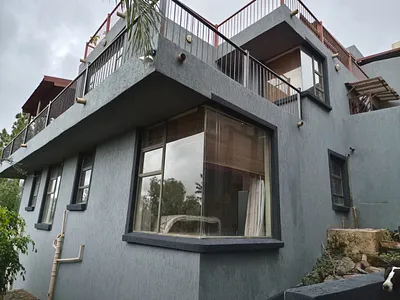 4 Bedroom House For Sale in Roodepoort - img