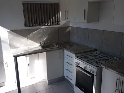 1 Bedroom Apartment To Rent in Krugersdorp - img
