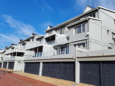 3 Bedroom Apartment For Sale in Mossel Bay - iR2O.webp