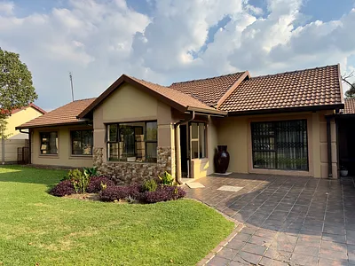 4 Bedroom House To Rent in Secunda - wky1.webp