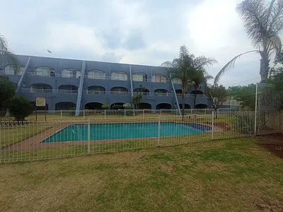 2 Bedroom Apartment For Sale in Roodepoort - GHci.webp