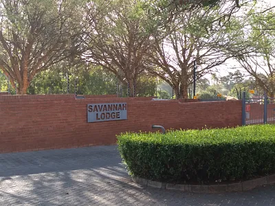 0.5 Bedroom Apartment To Rent in Roodepoort - 48Rz.webp