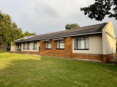 4 Bedroom House For Sale in Secunda - Ztuv.webp