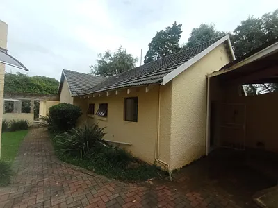 1 Bedroom Apartment To Rent in Randburg - UrWu.webp