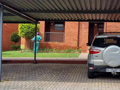 1 Bedroom Apartment To Rent in Roodepoort - O4MT.webp