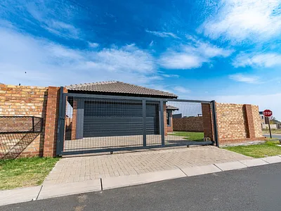 3 Bedroom House For Sale in Secunda - img